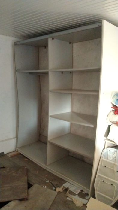 Отдам шкаф купе разобранный