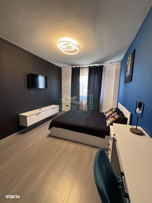Apartament decomandat 2 camere cu balcon zona Mihai Viteazul
