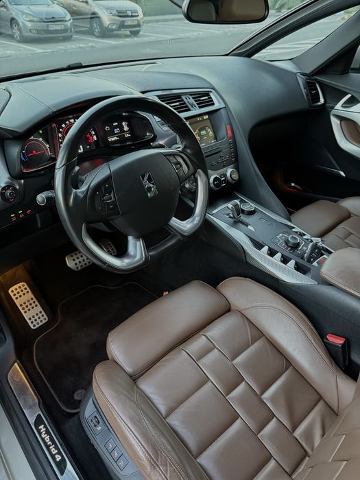 Citroen DS5/Hybrid