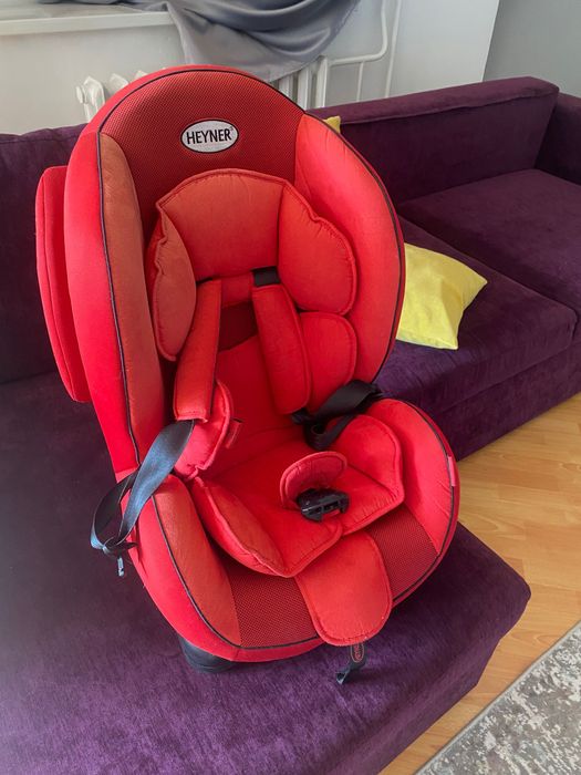 Автокресло Heyner