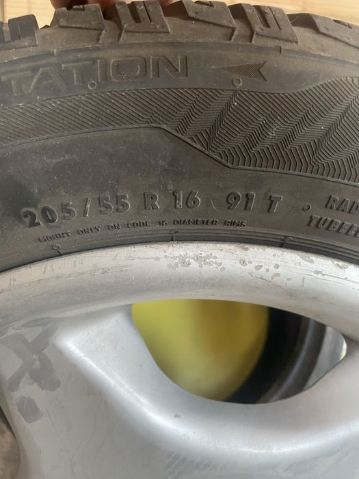 Гуми с джанти 4 броя 16 цола зимни