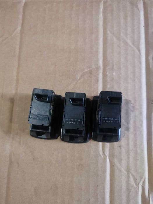 Бутон стъклоповдигане BMW X5 E70