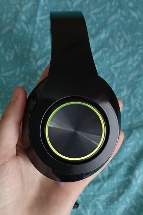 Блютуз наушники новые