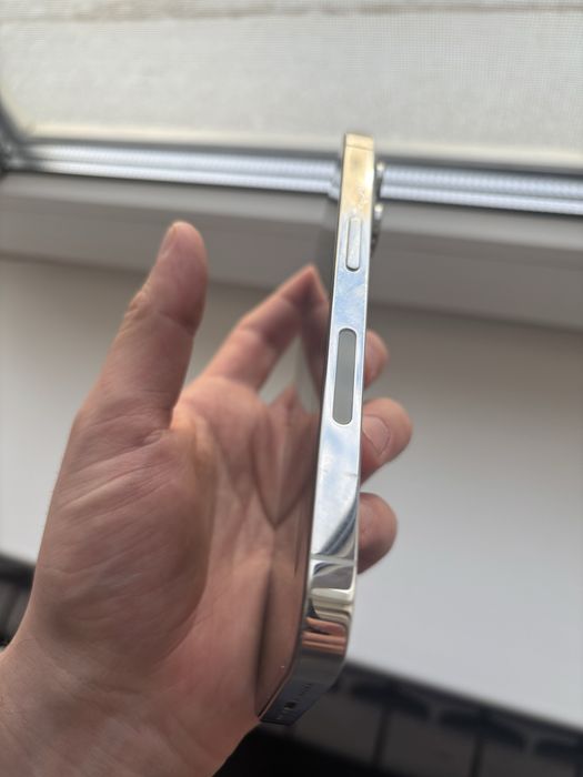 Продам iphone 14 pro 256gb