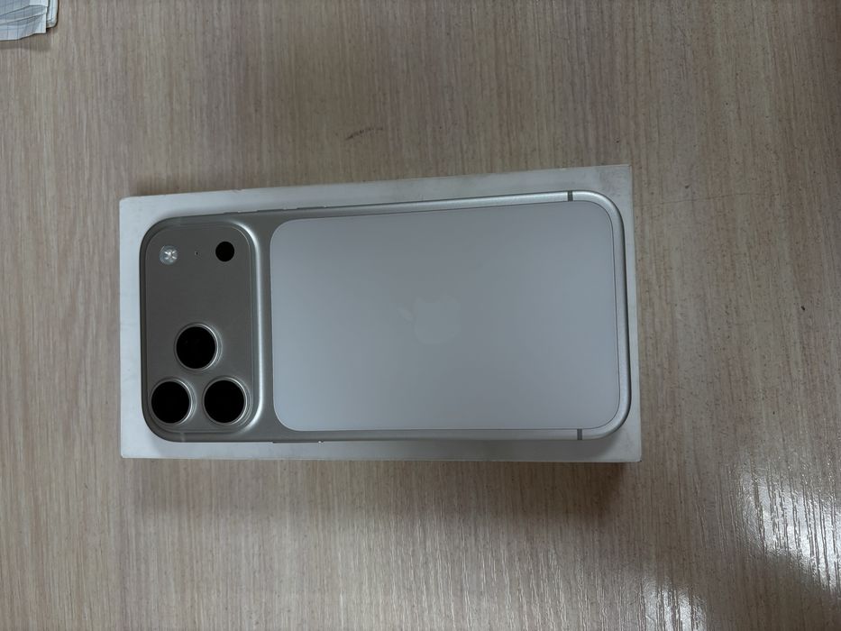 Apple iPhone 17 Pro Max 256 Gb, 100% оригинал