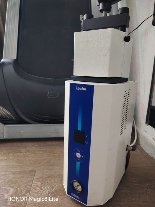 Injector proteze elastice Roko