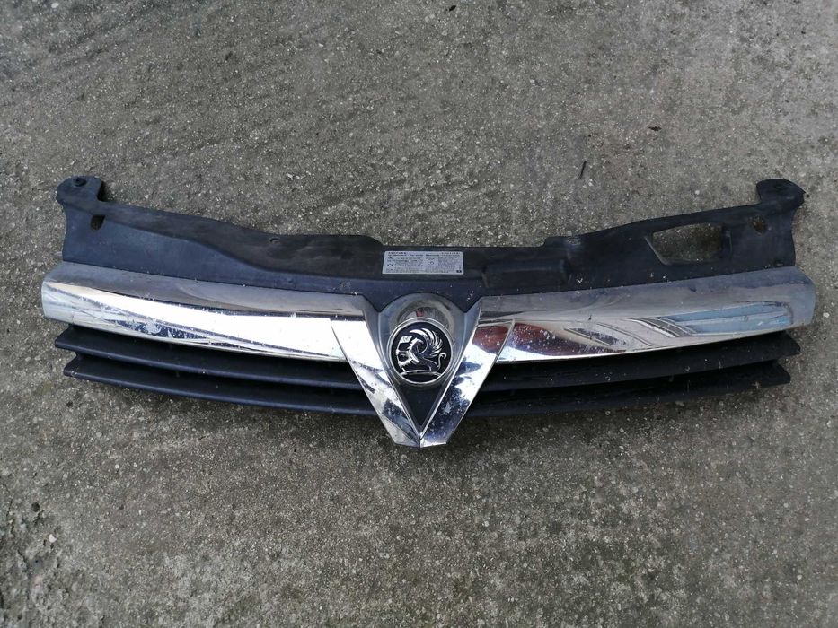 Grila radiator Opel Astra H 70 lei