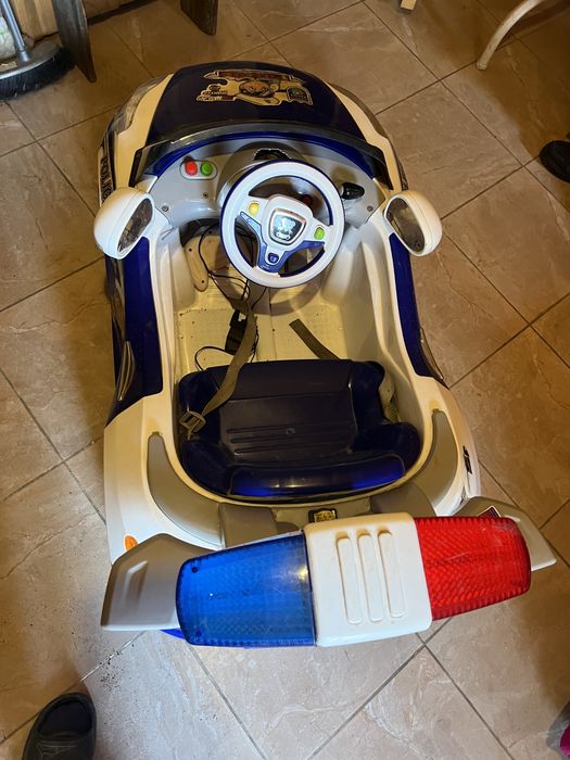 Машина детская .