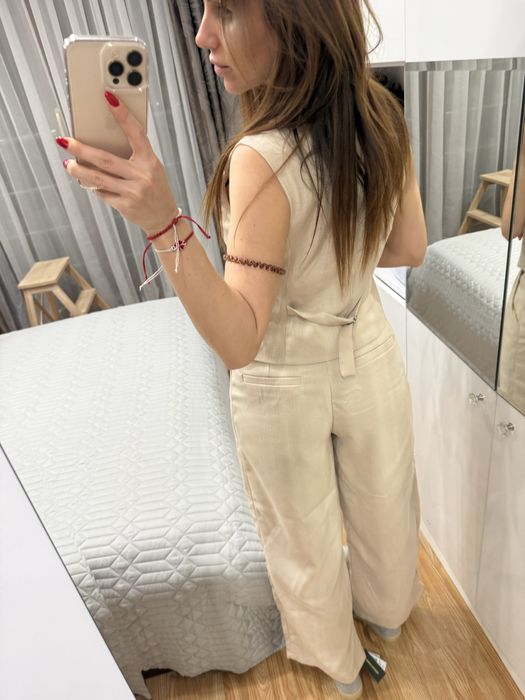 Сет- панталон и елек в размер “S”