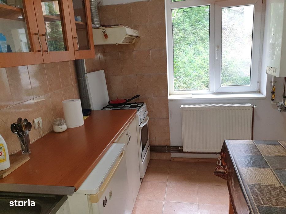 Apartament 3 camere Frații Golești, et P/4