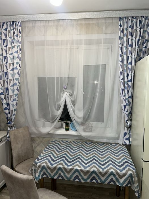 Продам тюли и шторы на кухню!