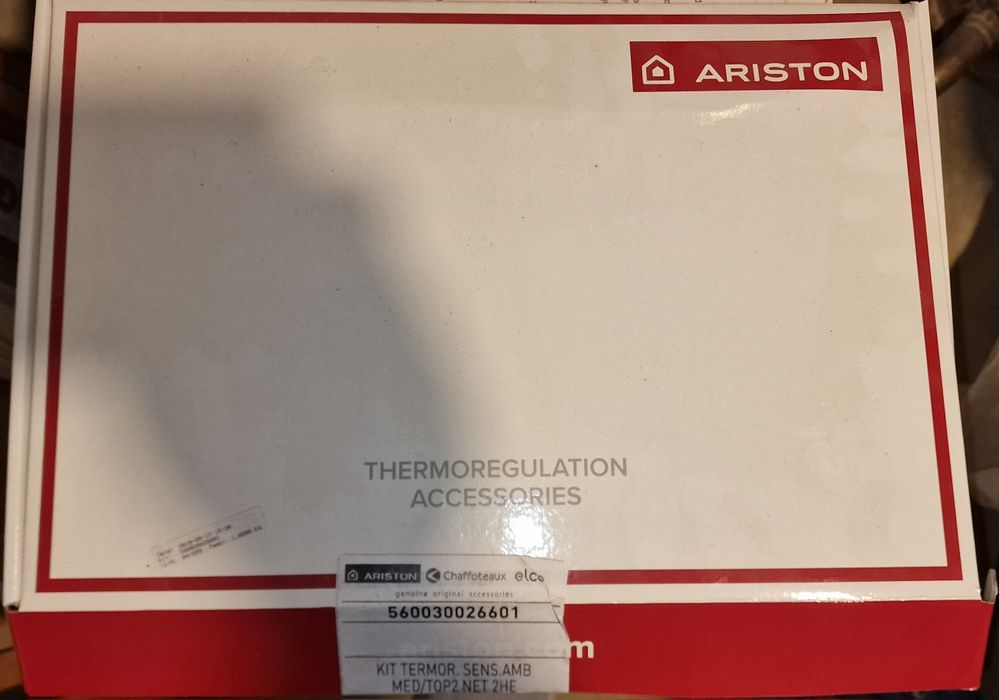 Termostat Ariston Cube