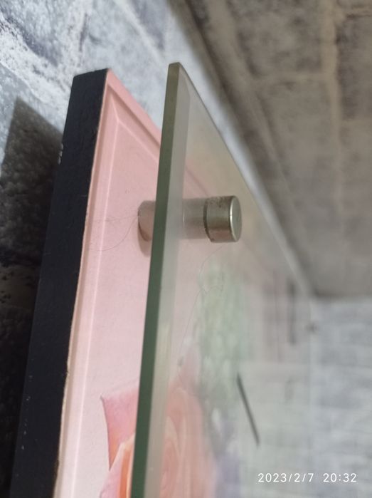 Стеклодержатель для часов или др.