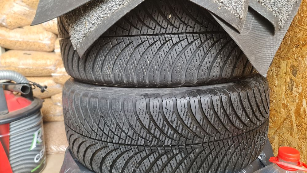 Anvelope  Goodyear Vector 4Seasons  225/55/r17