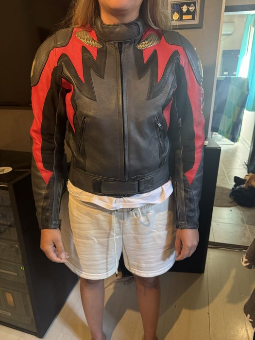 дамскo кожено мото яке