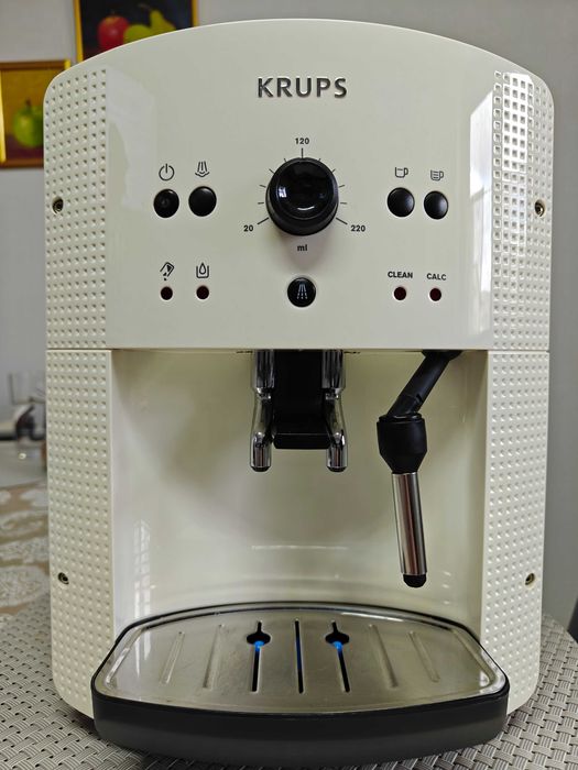 Espressor automat Krups Espresseria Automatic EA81, 1450W, râsniță 3 nivele, alb-negru, made în Franța