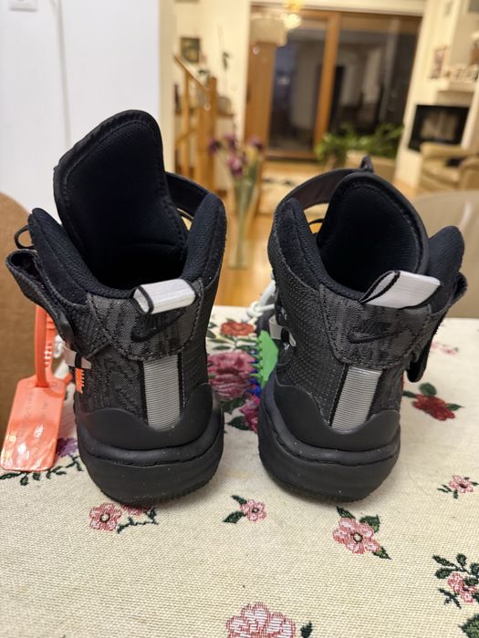 Nike & OFF Withe 100% Originali..nr 37,5