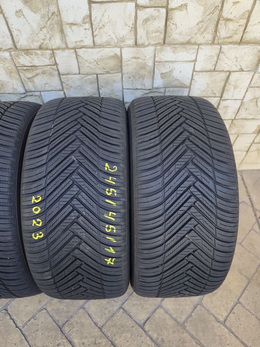 Всесезонни  гуми Hankook 245/45/17