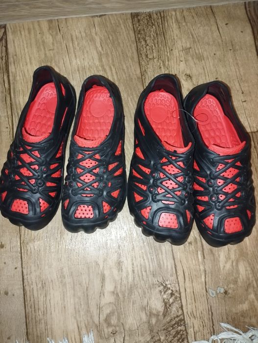 Резиновые тапочки  для мальчиков