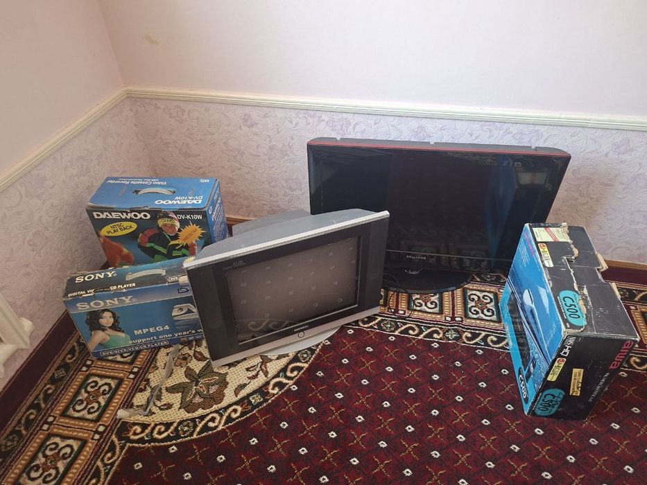 Продаётся телевизор