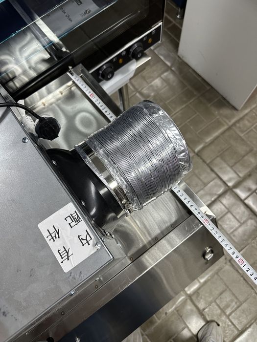 Вытяжка, зонт для кафе