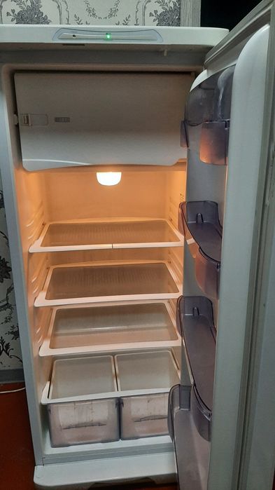 Холодилник бируса