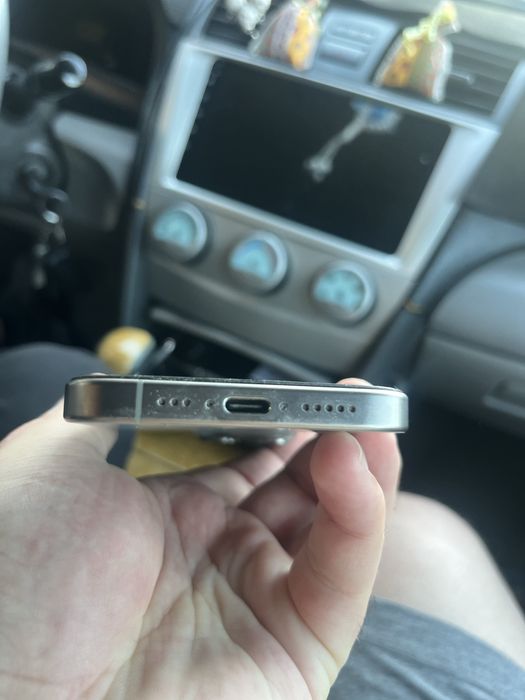 Iphone 15 pro 256 gb
