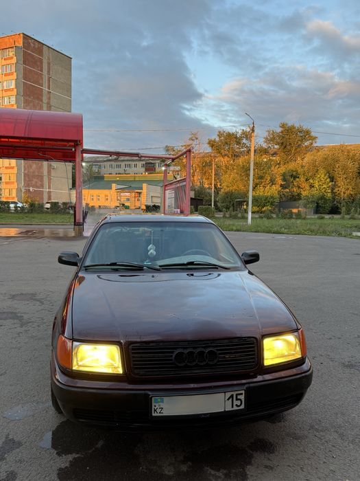 Продам Audi 100 С4 1991 года