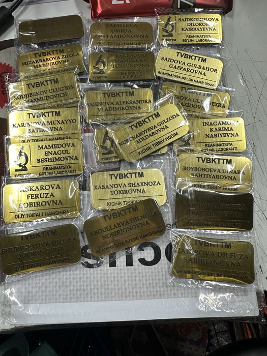 BEJIK JETON NAKLEYKALAR tayyorlab beramiz tez va sifatli