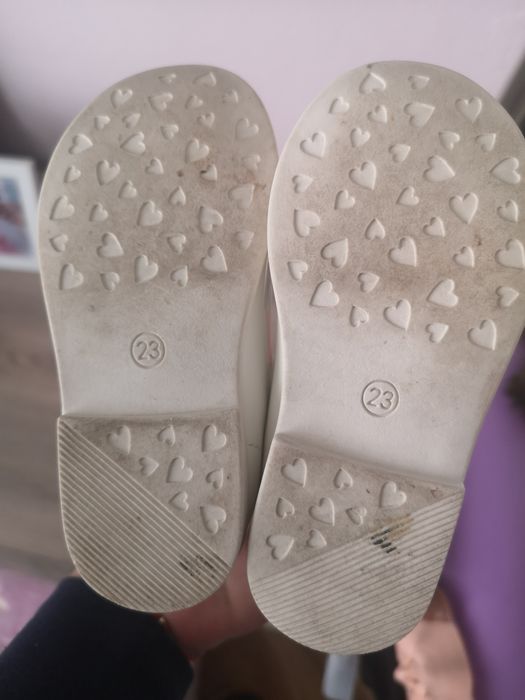 Обувки за момиче