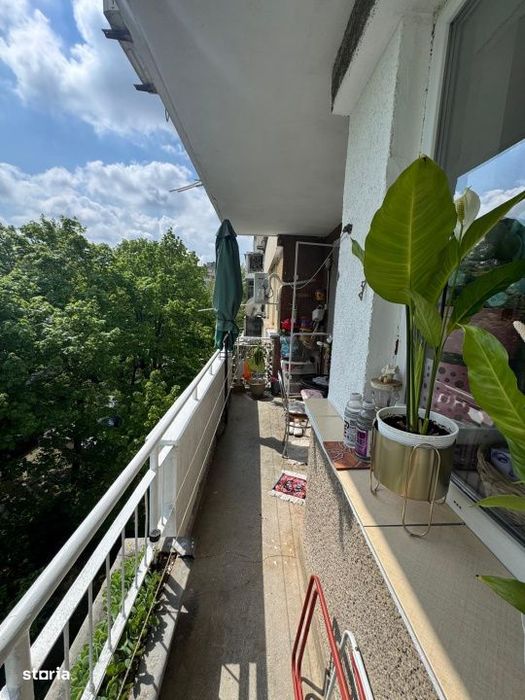 Apartament cu 3 camere, 61 mp, Calea Bucuresti