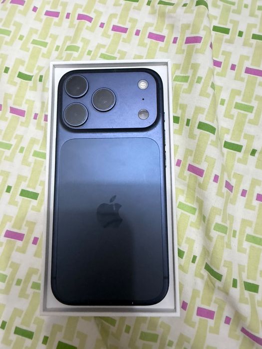 iphone 17 pro 256 gb 99% без трещин