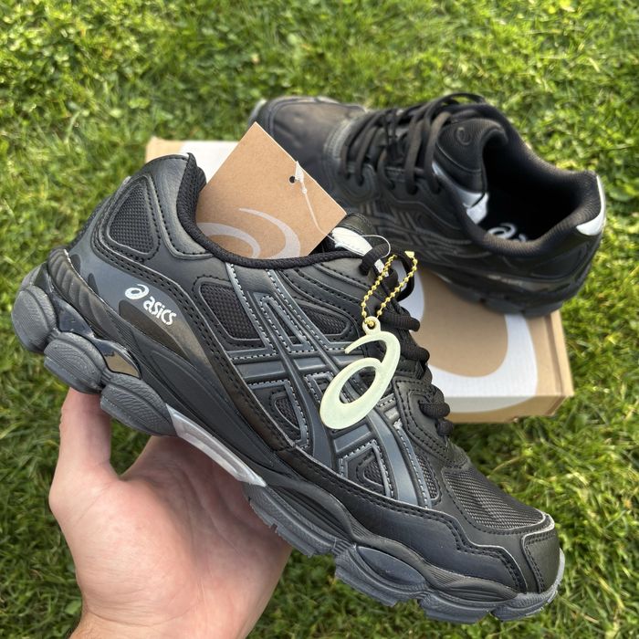 Asics GEL NYC Black