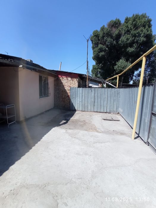 Часть дома продам