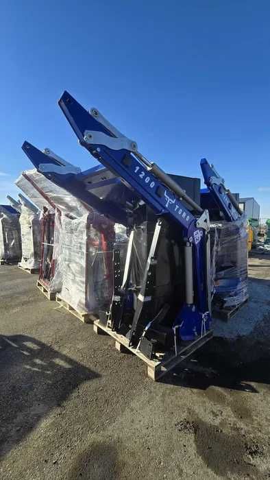 НОВИНКА! Фронтальный погрузчик КУН