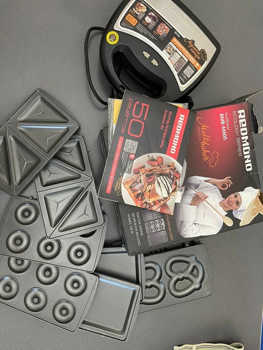 Продаётся мультипекарь редмонд