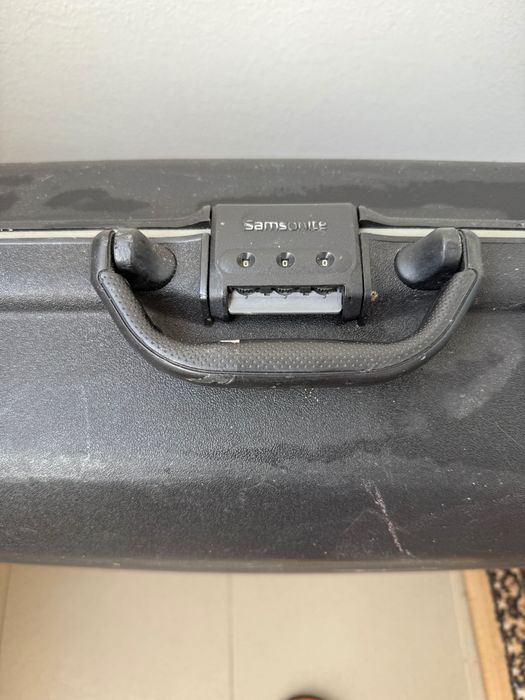 Куфар Samsonite голям