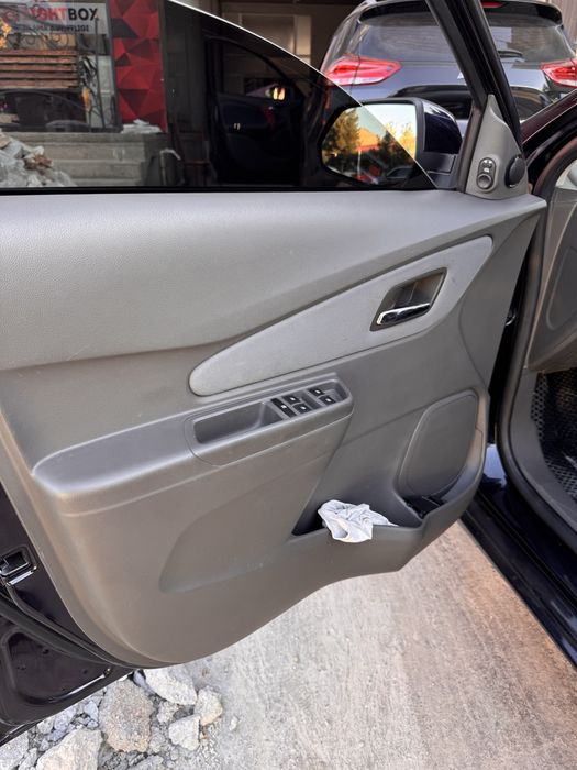 Продам срочно кобальт автомат