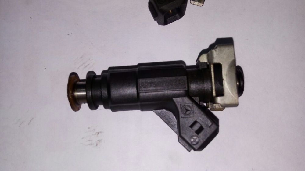 Мерседес двигатель м275 запчасти.