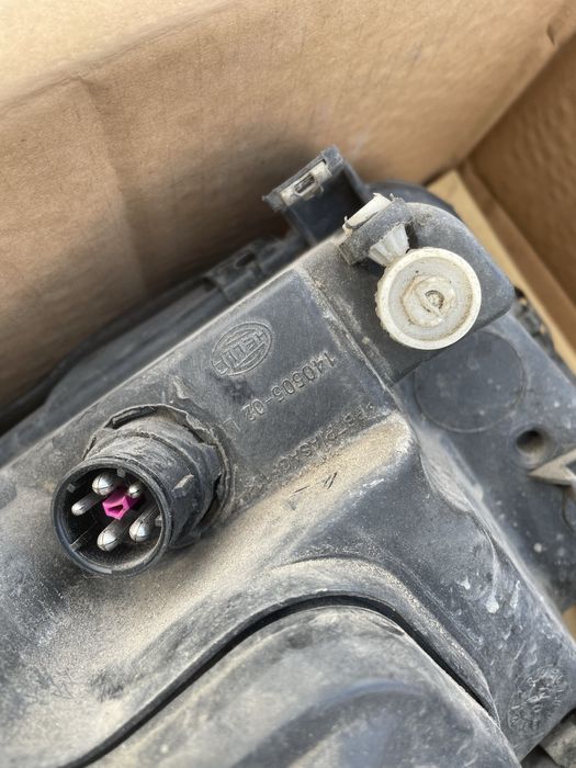 Запчасти на ауди а6  с4