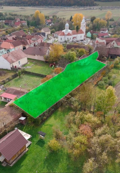 Casa cu livada / Teren intravilan / Sacel - 1350 mp Pozitie centrala