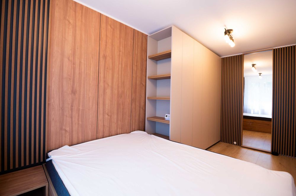 Proprietar, 3 camere decomandat, renovat complet, prima închiriere