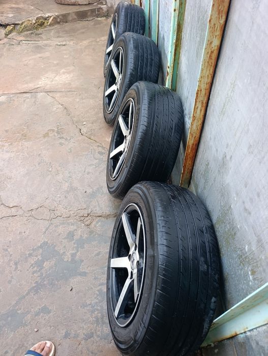 Diska balon sotiladi 195/60R15