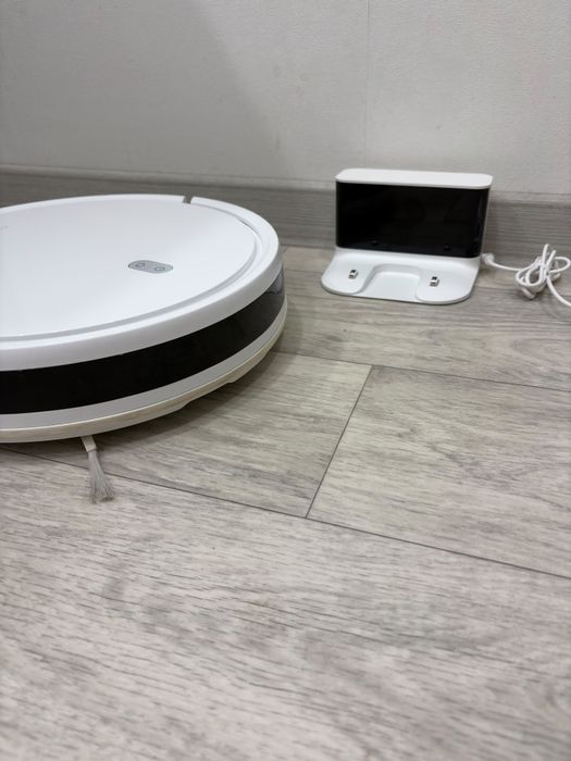 Робот-пылесос Xiaomi Robot Vacuum E10