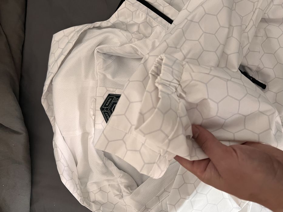 Яке Пролет/Есен Dolly Noire