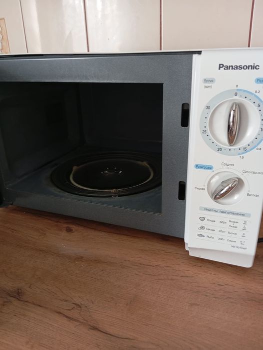 Микроволновка Panasonic