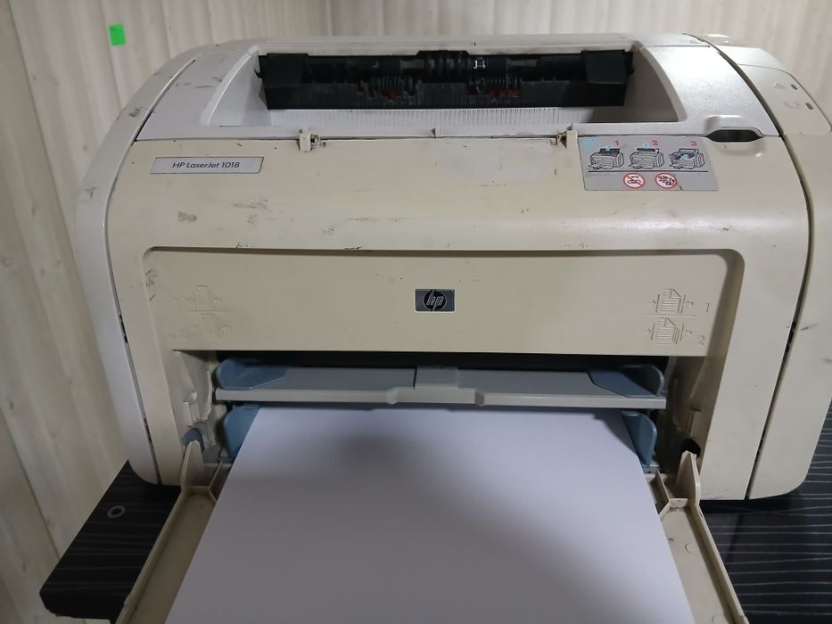 Принтер HP LaserJet 1018