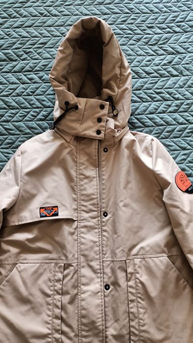 Куртка на девочку