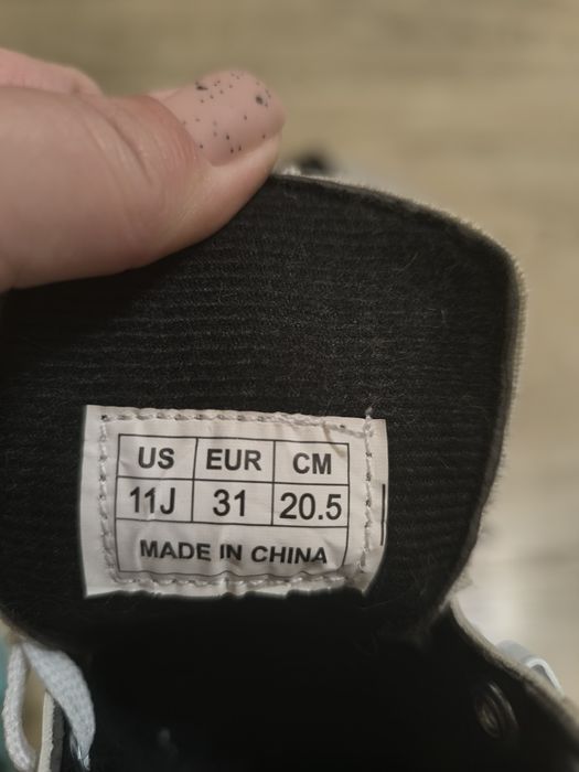 Продам коньки детские