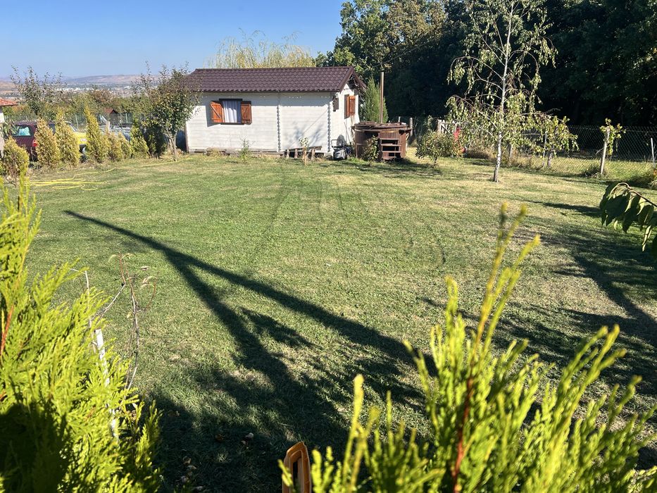 Vand teren cu cabana Valea Popii